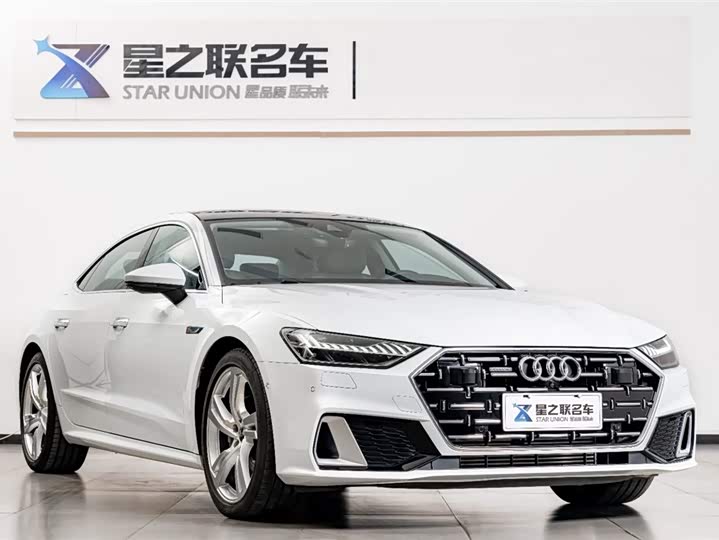 Фото 5 - Audi A7L