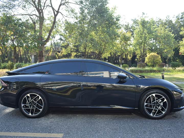 Фото 7 - XPeng F57