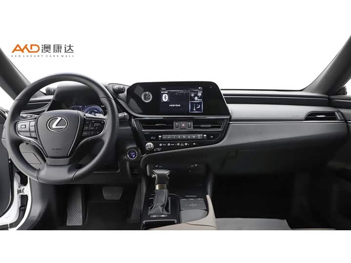 Фото 5 - Lexus ES