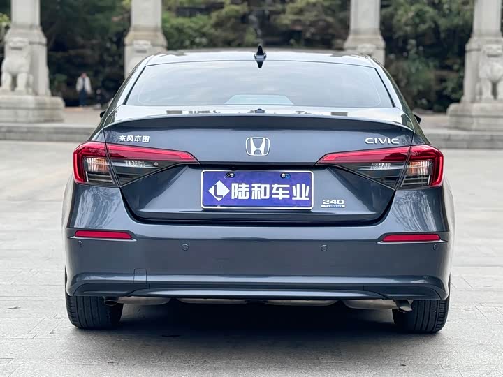 Фото 7 - Honda Civic