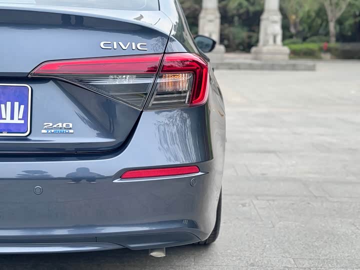 Фото 9 - Honda Civic