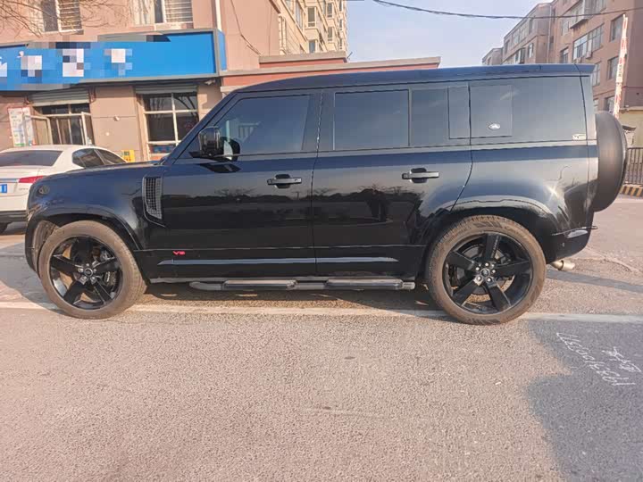 Фото 4 - Land Rover Defender