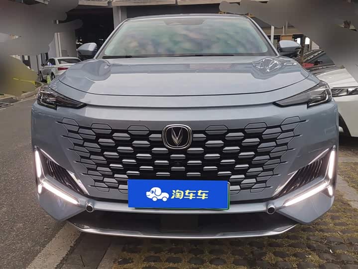Фото 2 - Changan UNI-K Hybrid