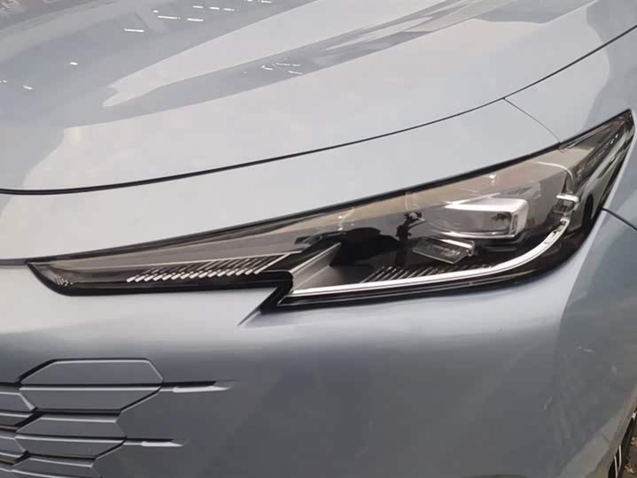 Фото 5 - Changan UNI-K Hybrid