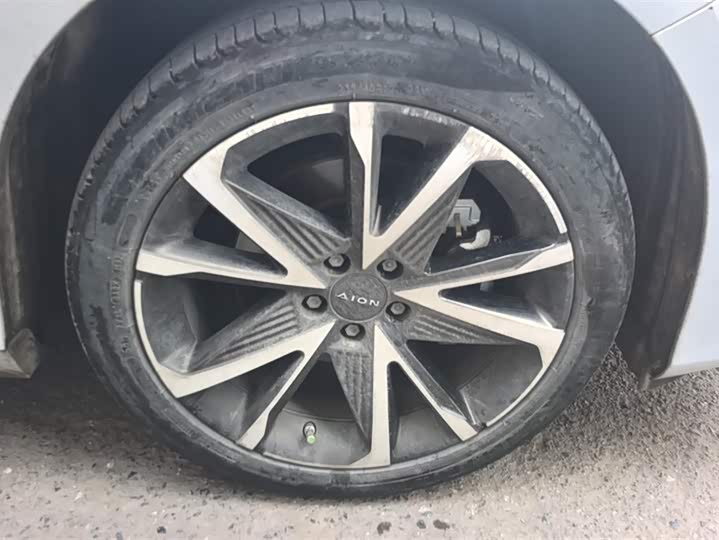 Фото 6 - GAC Aion S Plus