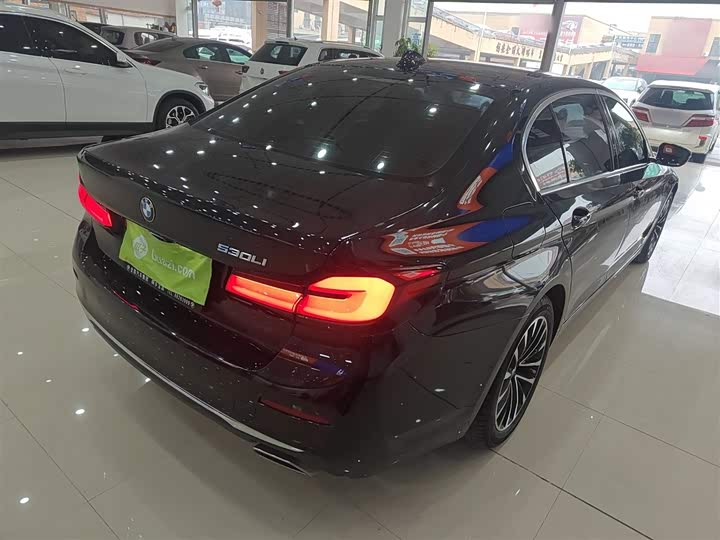 Фото 7 - BMW 5 Series