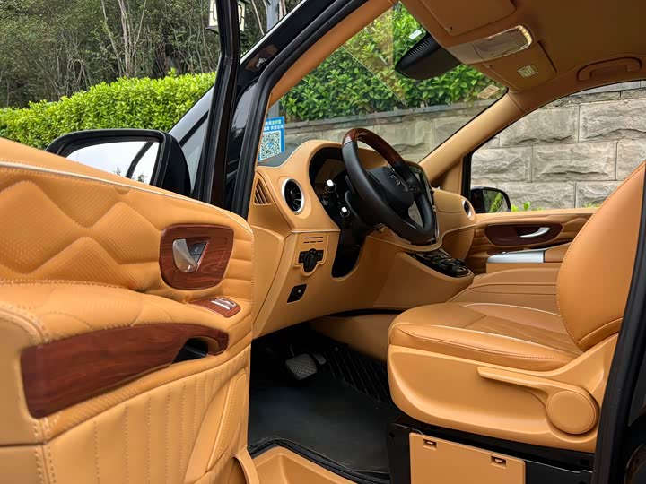 Фото 7 - Mercedes-Benz Vito