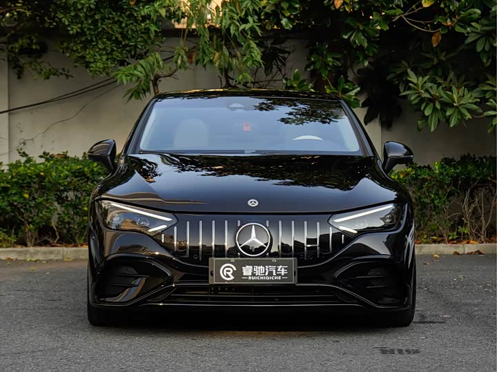 Фото 3 - Mercedes-Benz EQE AMG