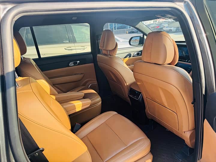 Фото 5 - LiXiang One