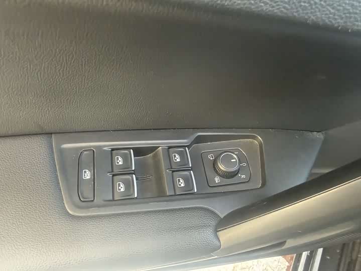 Фото 6 - Volkswagen Tayron