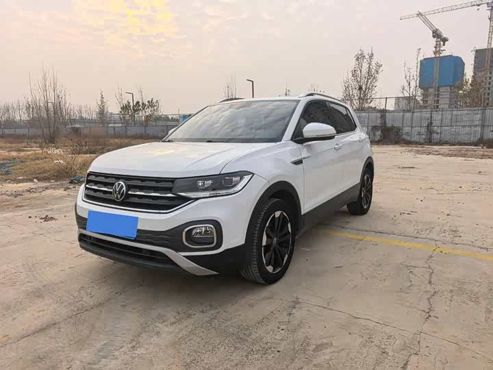 Фото 1 - Volkswagen Tacqua