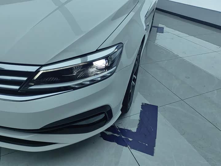 Фото 5 - Volkswagen Lamando L