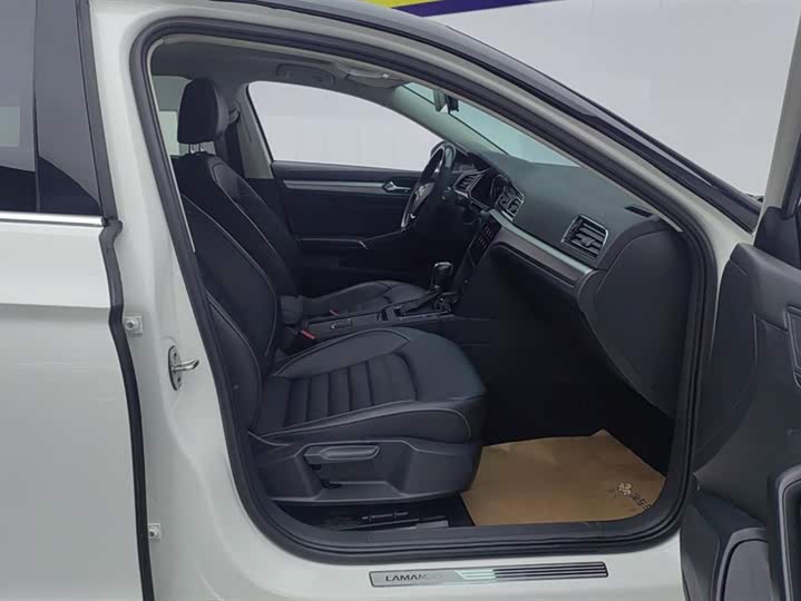 Фото 8 - Volkswagen Lamando L