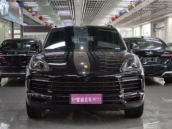 Фото 2 - Porsche Cayenne Hybrid