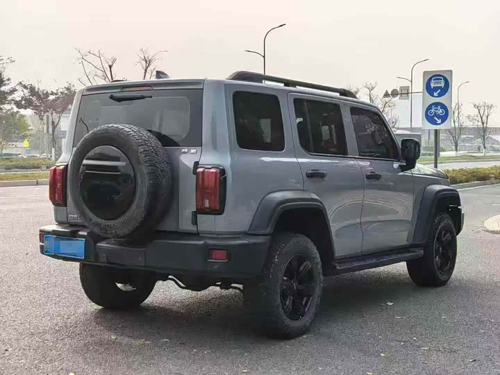 Фото 7 - Tank 300