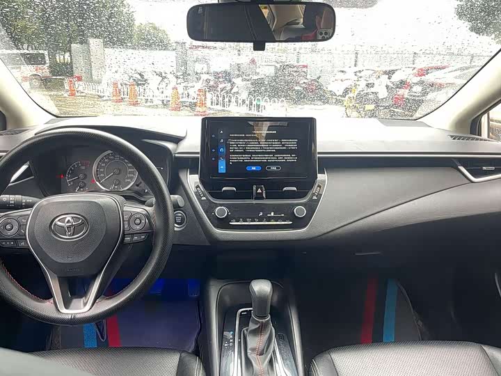 Фото 6 - Toyota Corolla