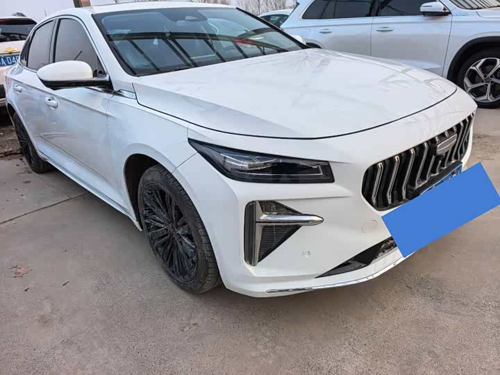 Фото 3 - Geely Preface L