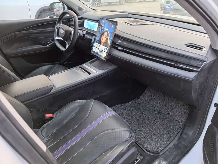 Фото 9 - Geely Preface L