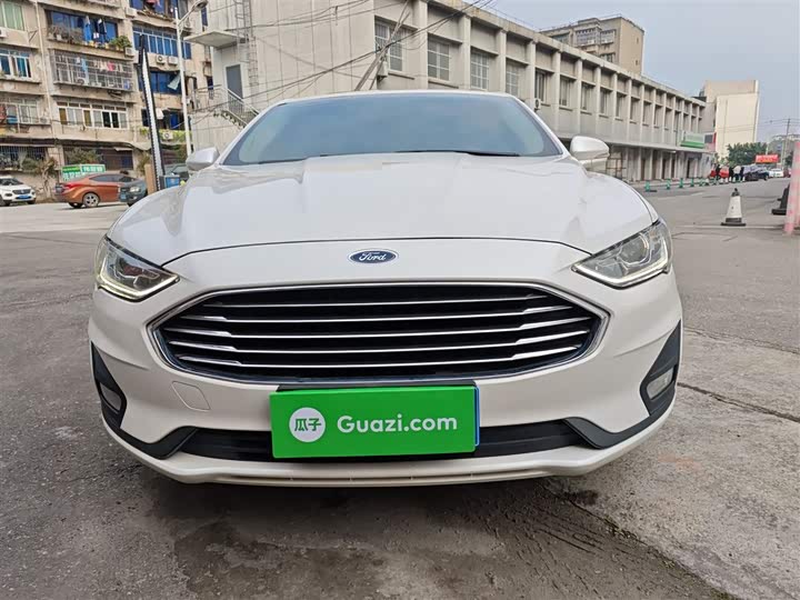 Фото 3 - Ford Mondeo