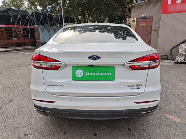 Фото 6 - Ford Mondeo