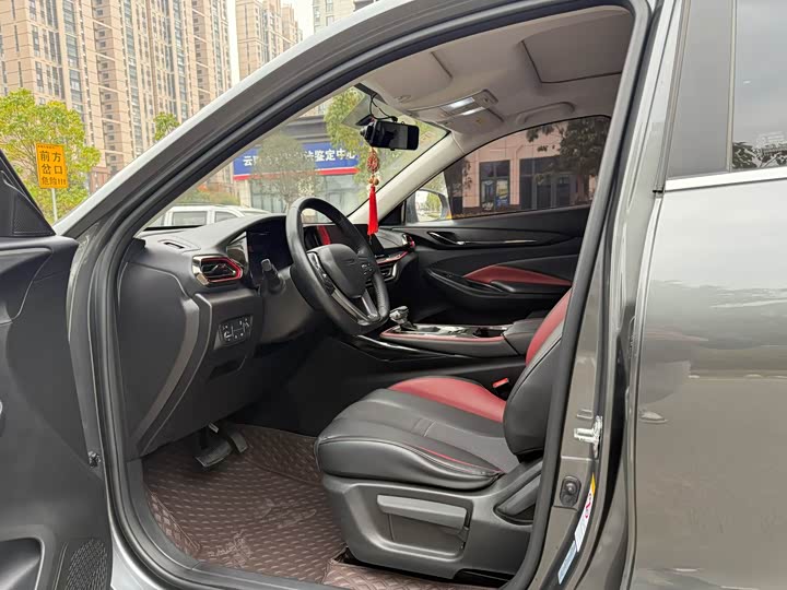 Фото 4 - Changan Oshan X5