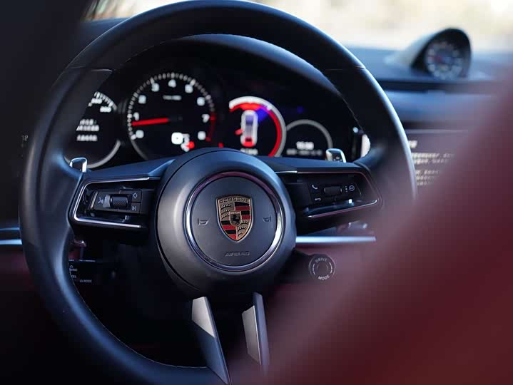 Фото 5 - Porsche Panamera