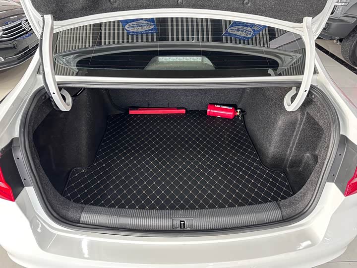 Фото 9 - Volkswagen Bora