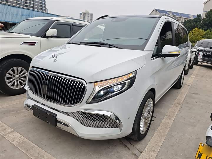 Фото 1 - Mercedes-Benz V-Class