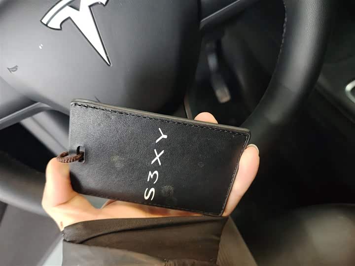 Фото 9 - Tesla Model Y