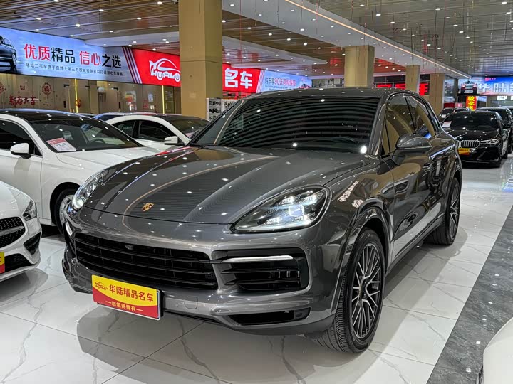 Фото 1 - Porsche Cayenne