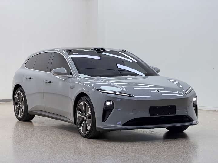 Фото 6 - Nio ET5T