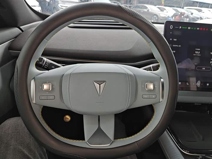 Фото 3 - Changan Deepal S05