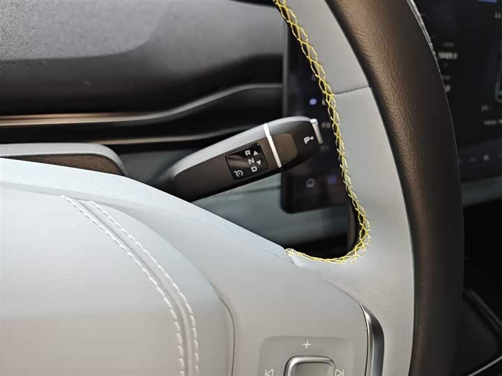 Фото 6 - Changan Deepal S05