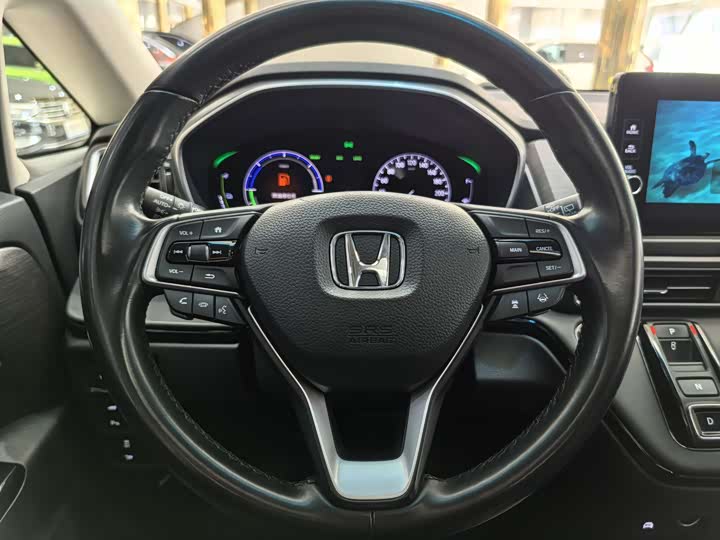 Фото 9 - Honda Elysion
