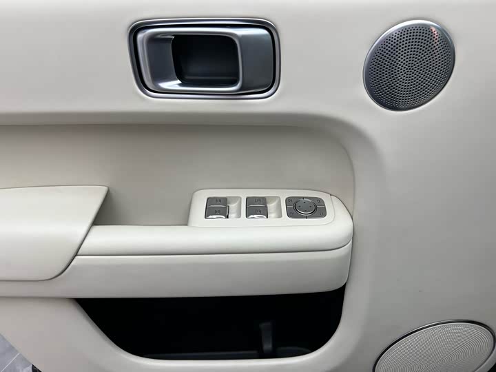 Фото 6 - LiXiang L9