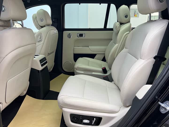 Фото 7 - LiXiang L9