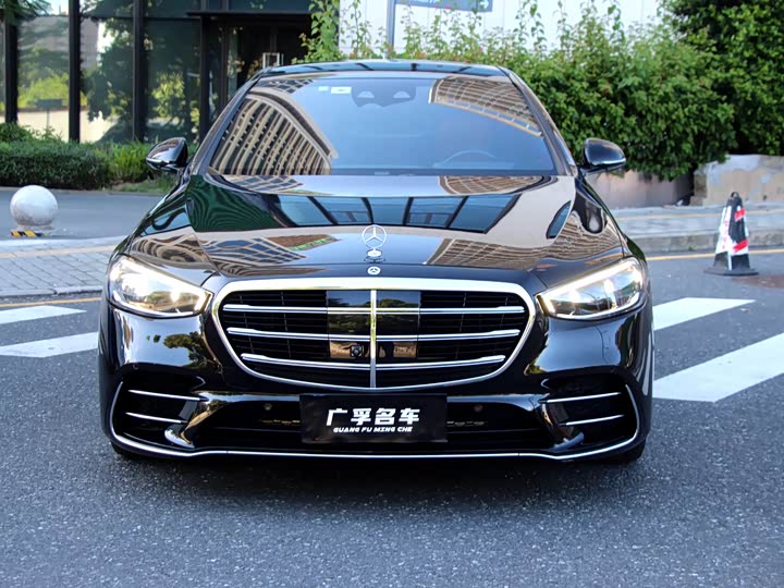 Фото 1 - Mercedes-Benz S-Class