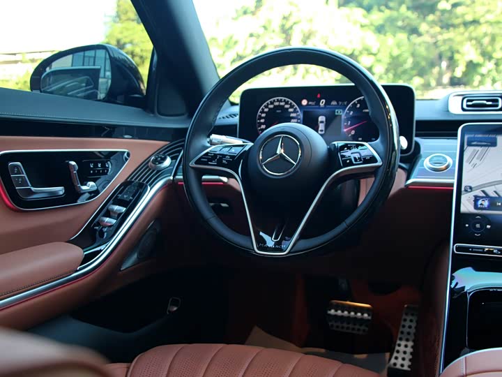 Фото 5 - Mercedes-Benz S-Class