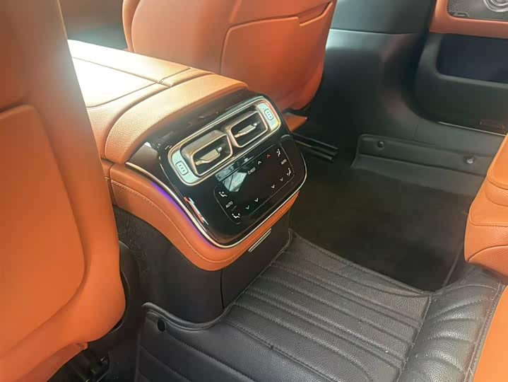 Фото 3 - Mercedes-Benz S-Class