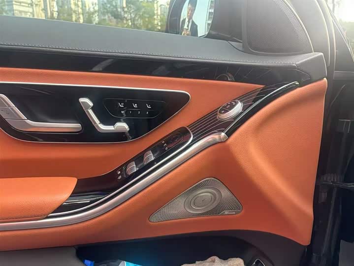 Фото 6 - Mercedes-Benz S-Class