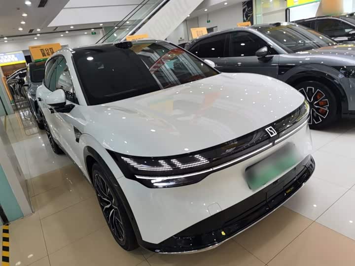 Фото 4 - Zeekr 7X