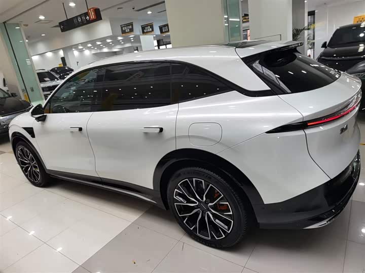 Фото 5 - Zeekr 7X