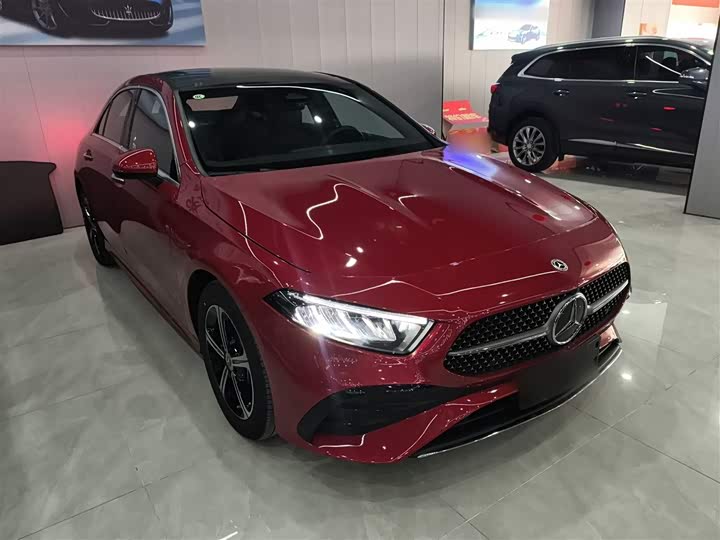 Фото 4 - Mercedes-Benz A-Class