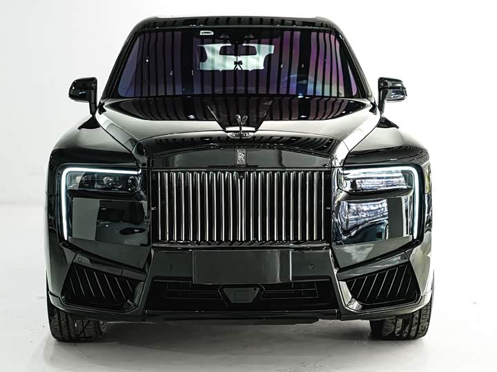 Фото 2 - Rolls-Royce Cullinan