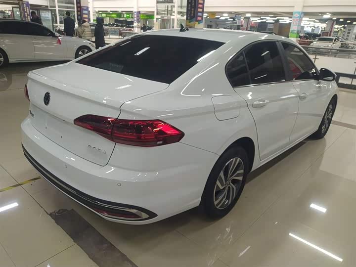 Фото 7 - Volkswagen Bora