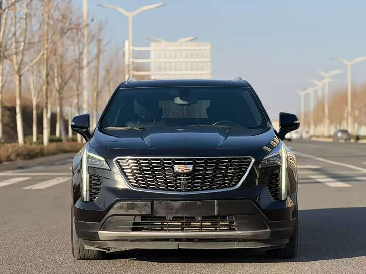 Фото 2 - Cadillac XT4