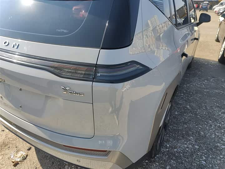 Фото 8 - GAC Aion Y