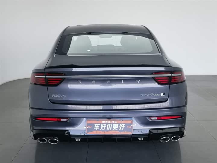 Фото 4 - Geely Preface