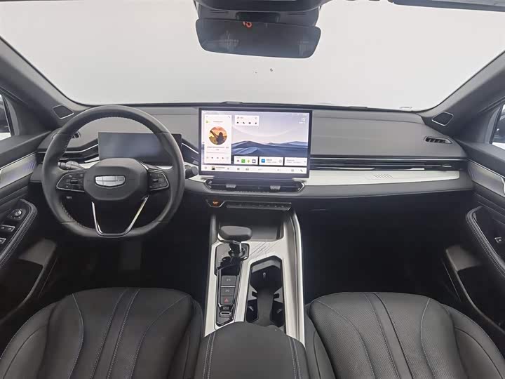 Фото 5 - Geely Preface