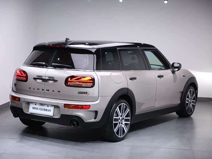 Фото 2 - Mini Clubman
